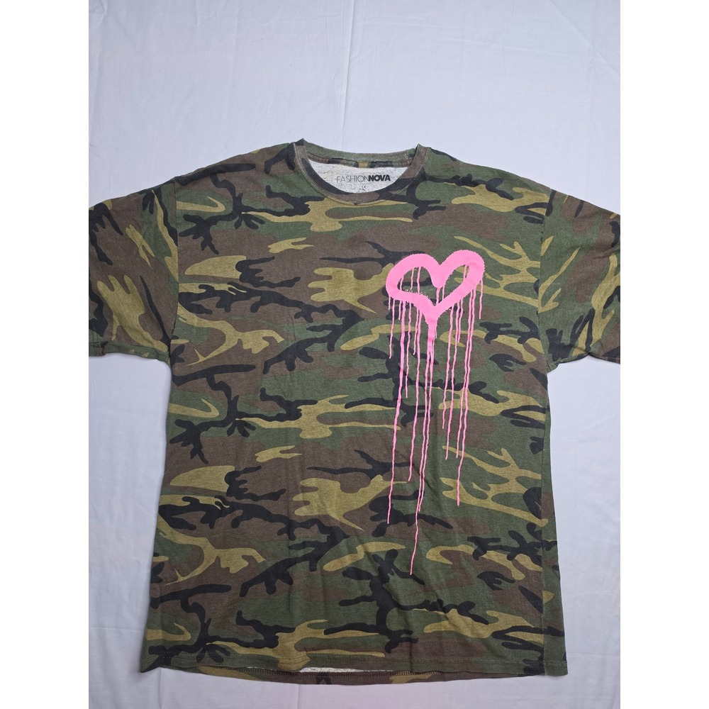 Fashion Nova Love Runs Deep T-Shirt Womens 1X Plus Green Camouflage Short Sleeve